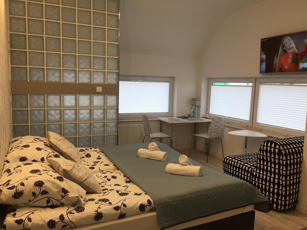 Q Apartamenty Mirkow Екстер'єр фото